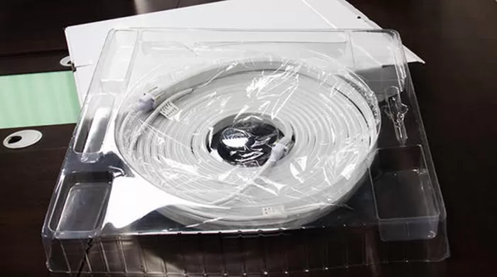 أضف تأثير العرض إلى غسيل سيارتك - مصابيح Wilgex RGB Spot Lights
