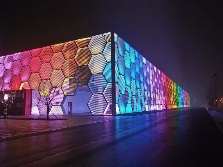 Outdoor building